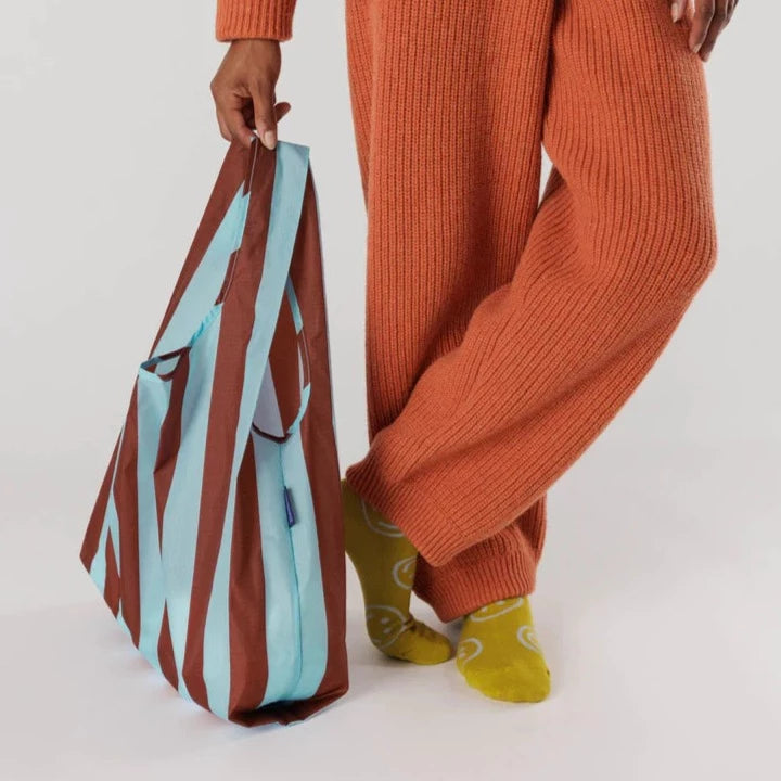 Baggu Reusable Tote: Raisin Awning Stripe