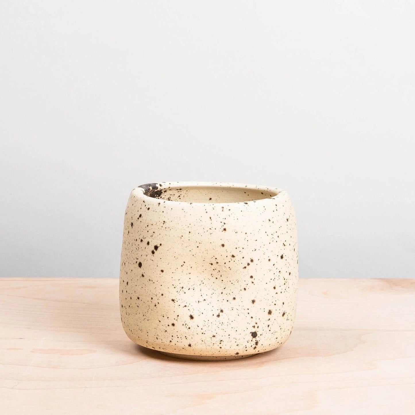 Dimple Cup - Eggshell