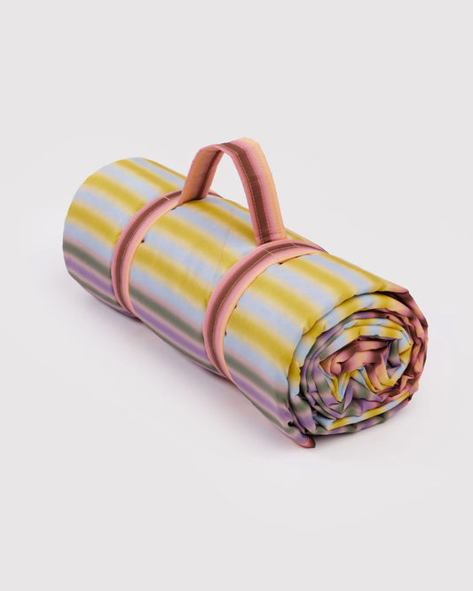 Puffy Picnic Blanket - Gradient Stripe