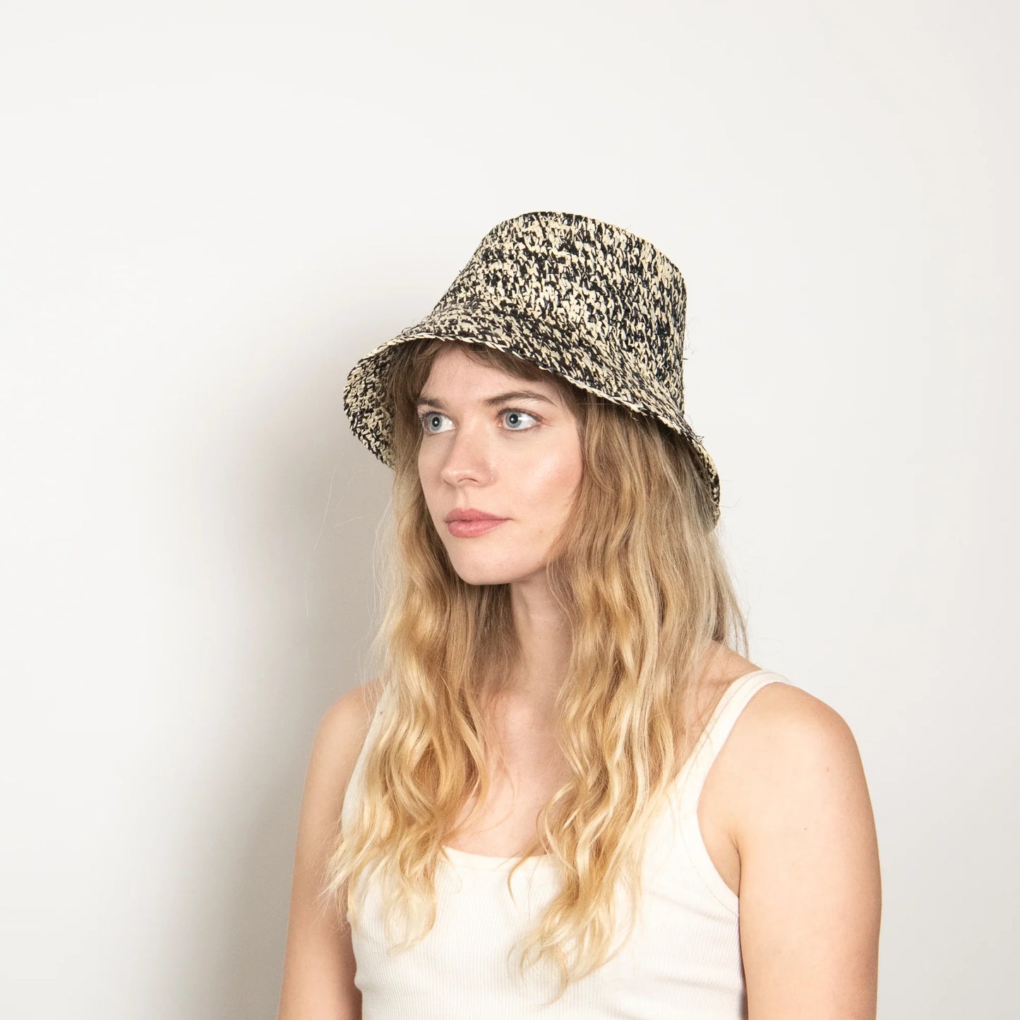 Lolo Hat - Black Ivory