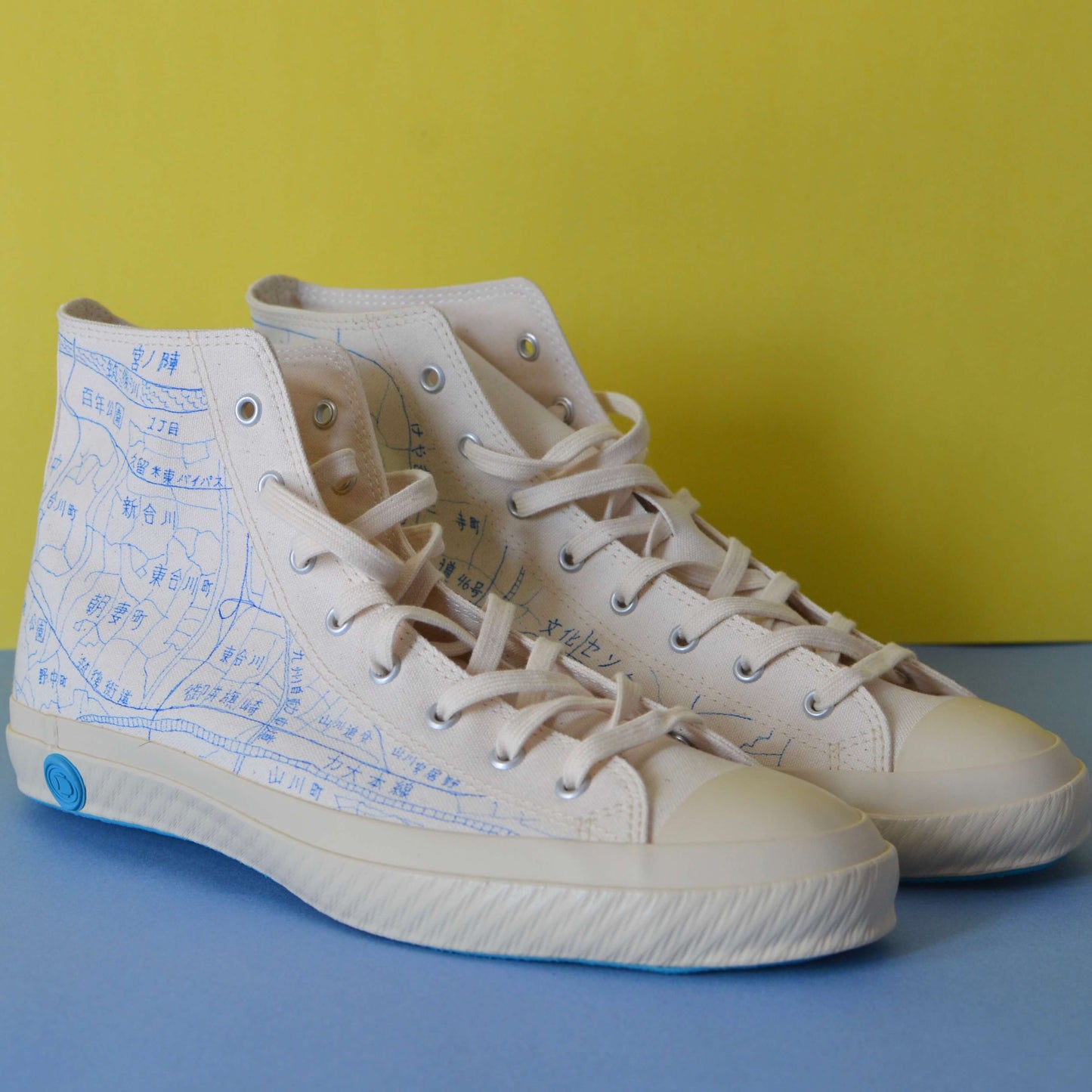 Shoes Like Pottery Hand-drawn Kurume Map