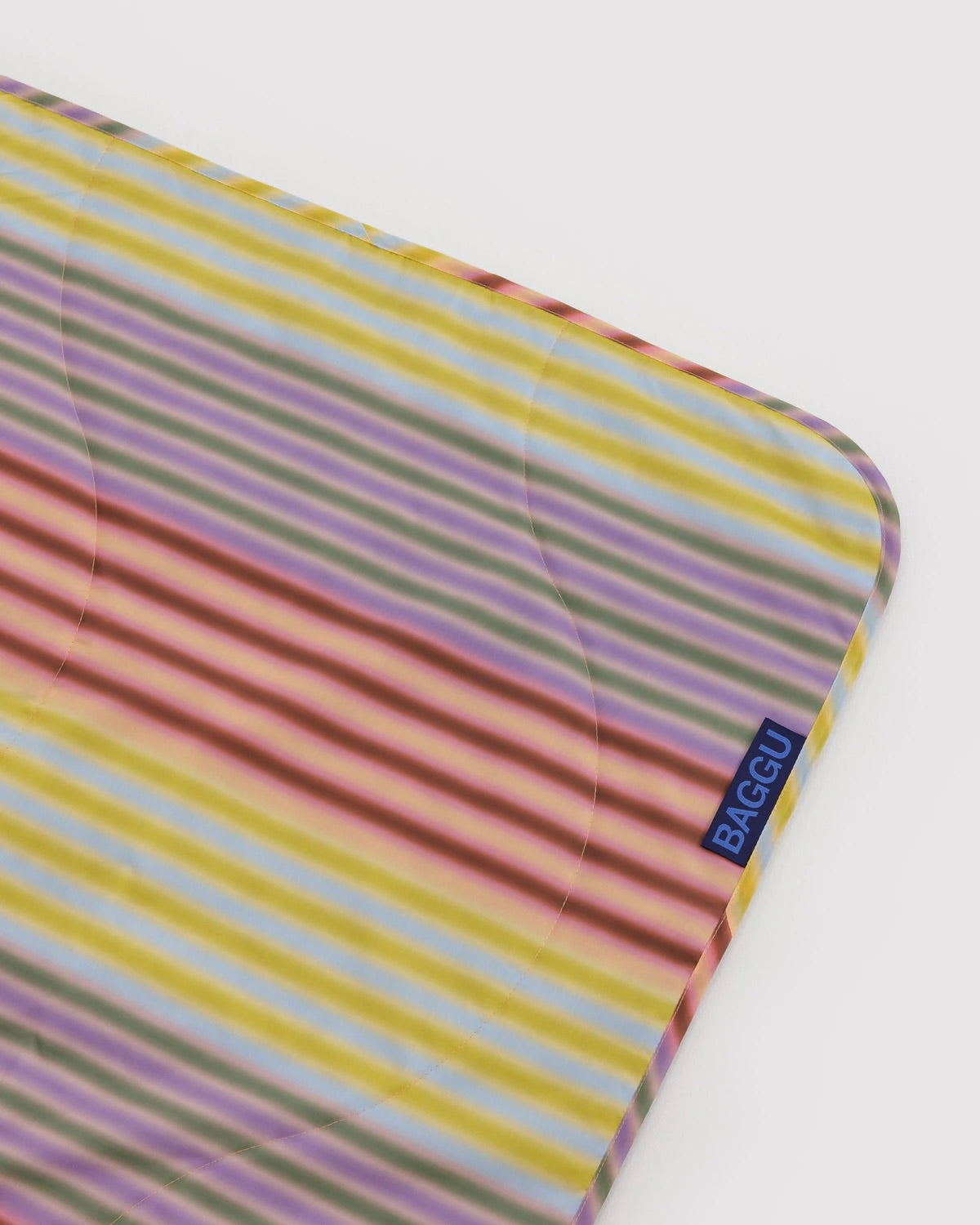 Puffy Picnic Blanket - Gradient Stripe